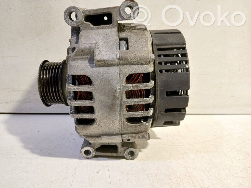 Volkswagen PASSAT CC Ģenerators 