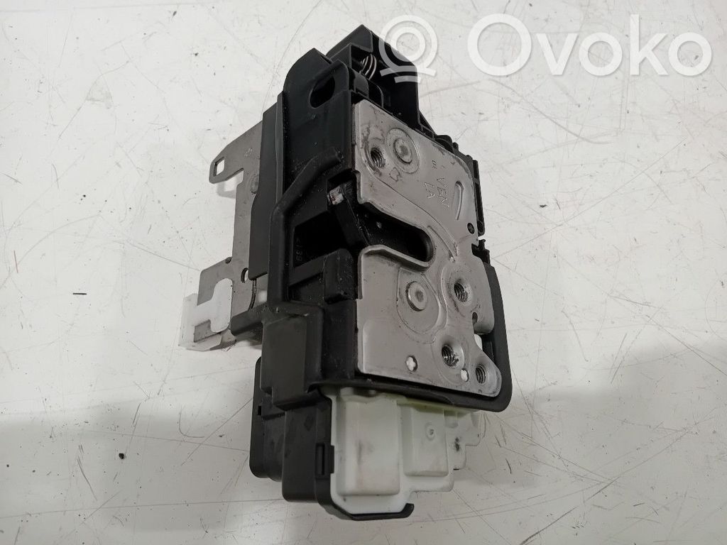 Volvo V60 Takaoven lukko 