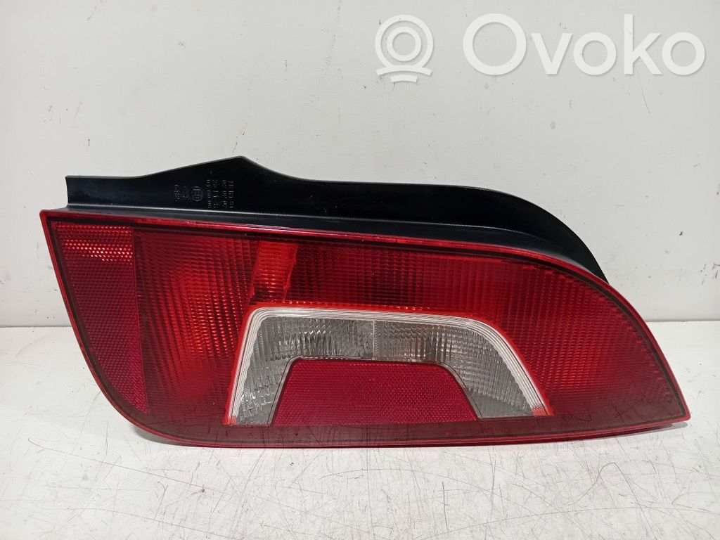 Volkswagen Up Lampă spate în caroserie 