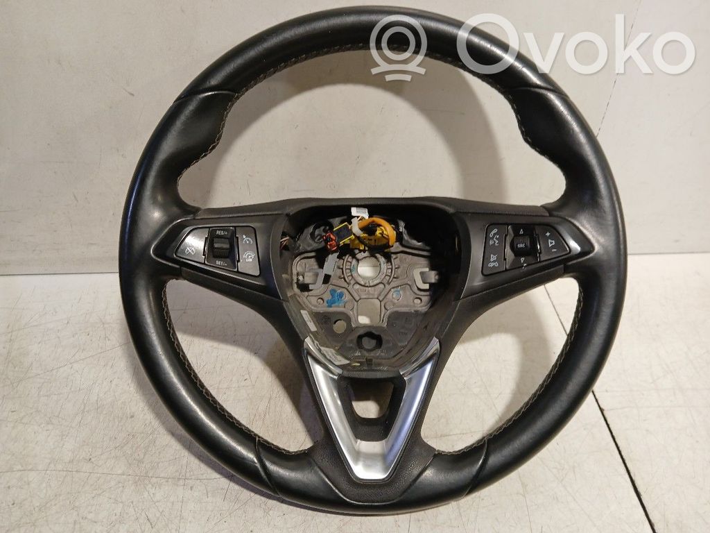 Ohjauspyörä   39013590