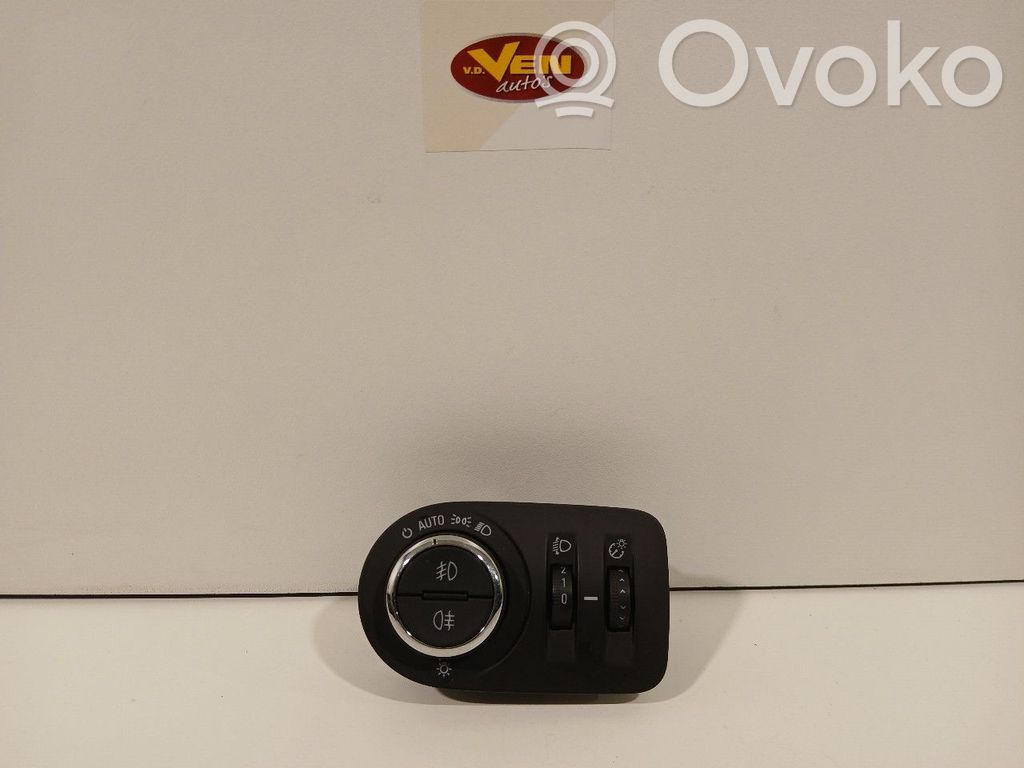 Opel Corsa E Interrupteur d’éclairage 