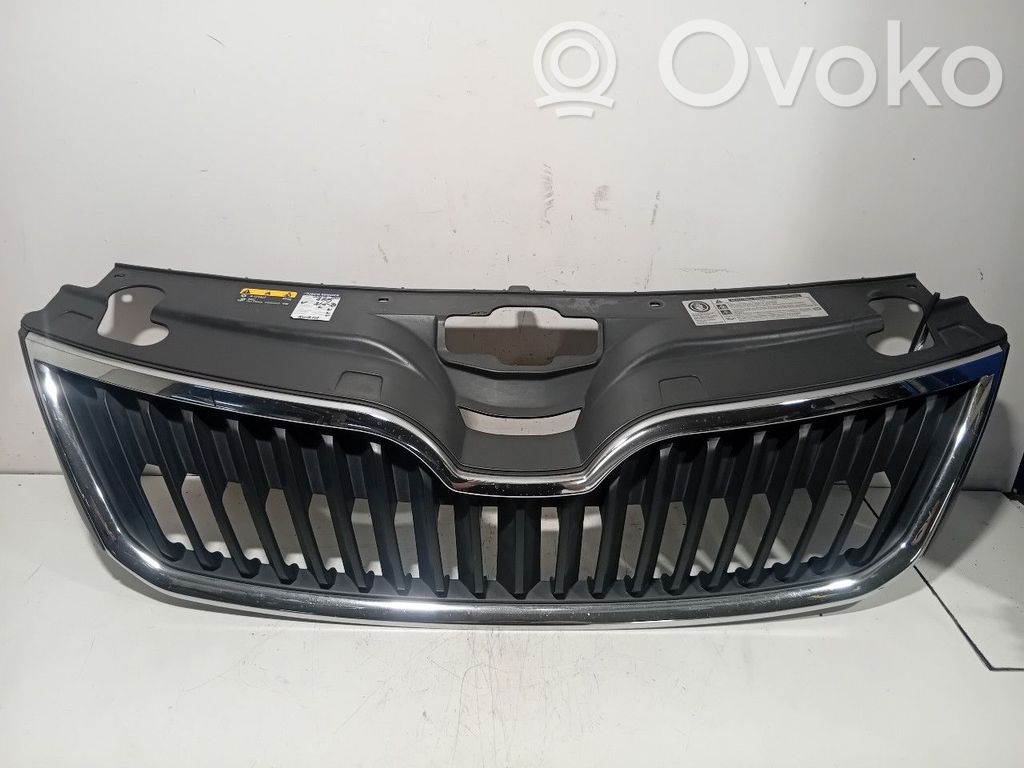 Skoda Rapid (NH) Griglia anteriore 