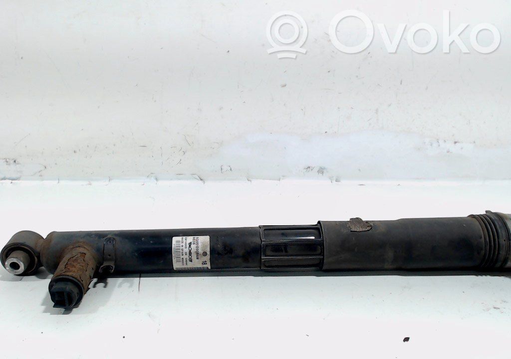 Volkswagen Golf VII Stoßdämpfer hinten