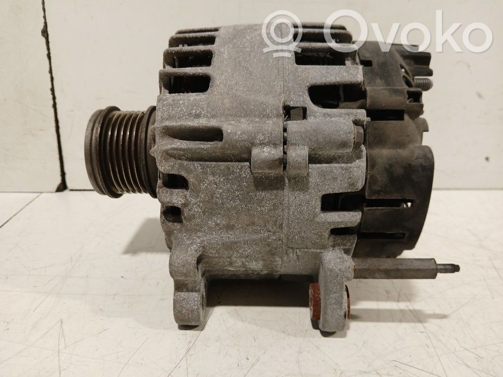Alternator   04L903021D,2715271A