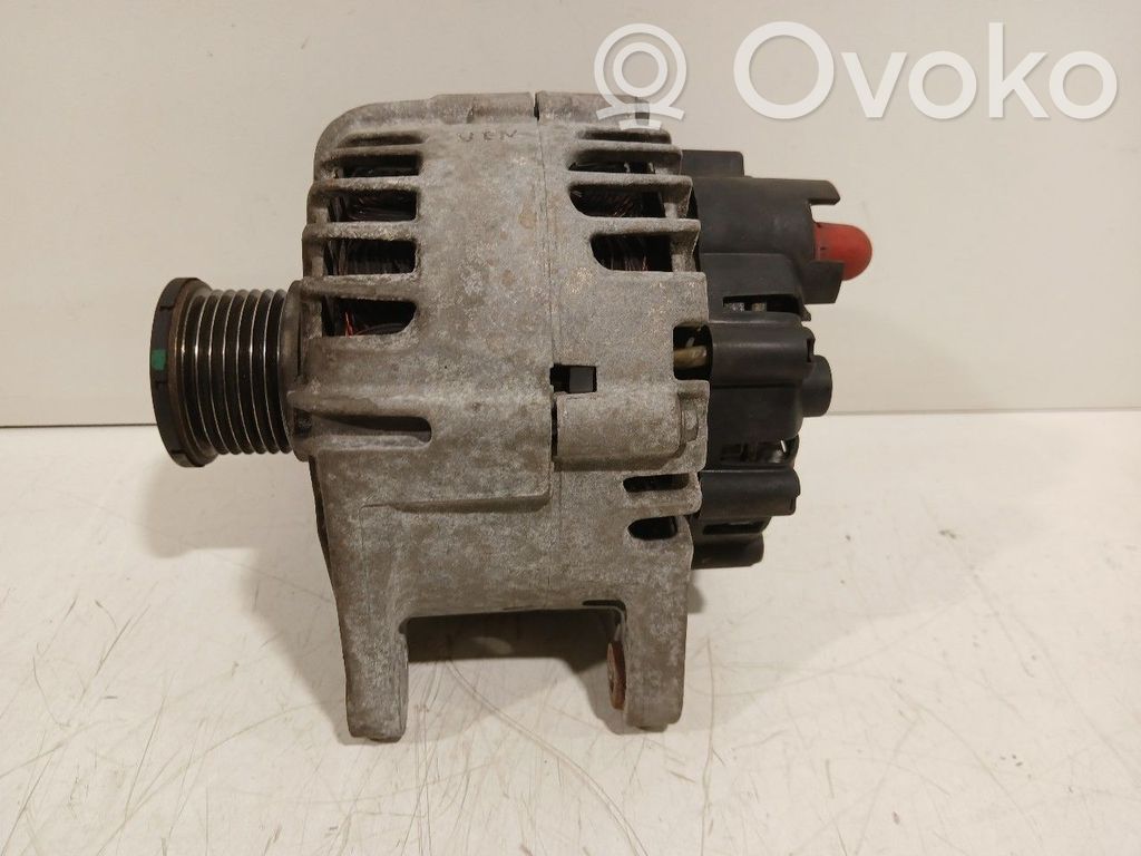Opel Vivaro Lichtmaschine