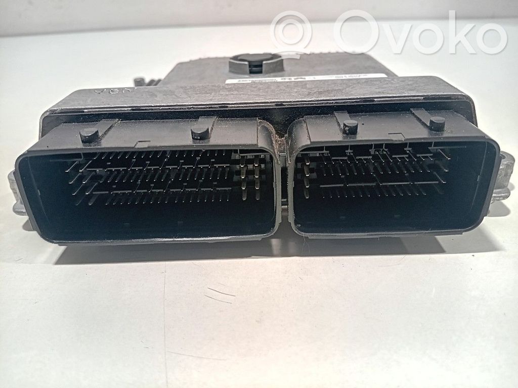 Opel Corsa F Unidad de control/módulo del motor