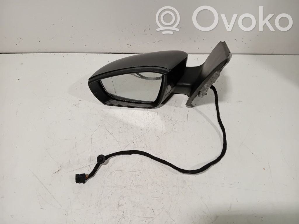 Volkswagen Polo V 6R Front door electric wing mirror 