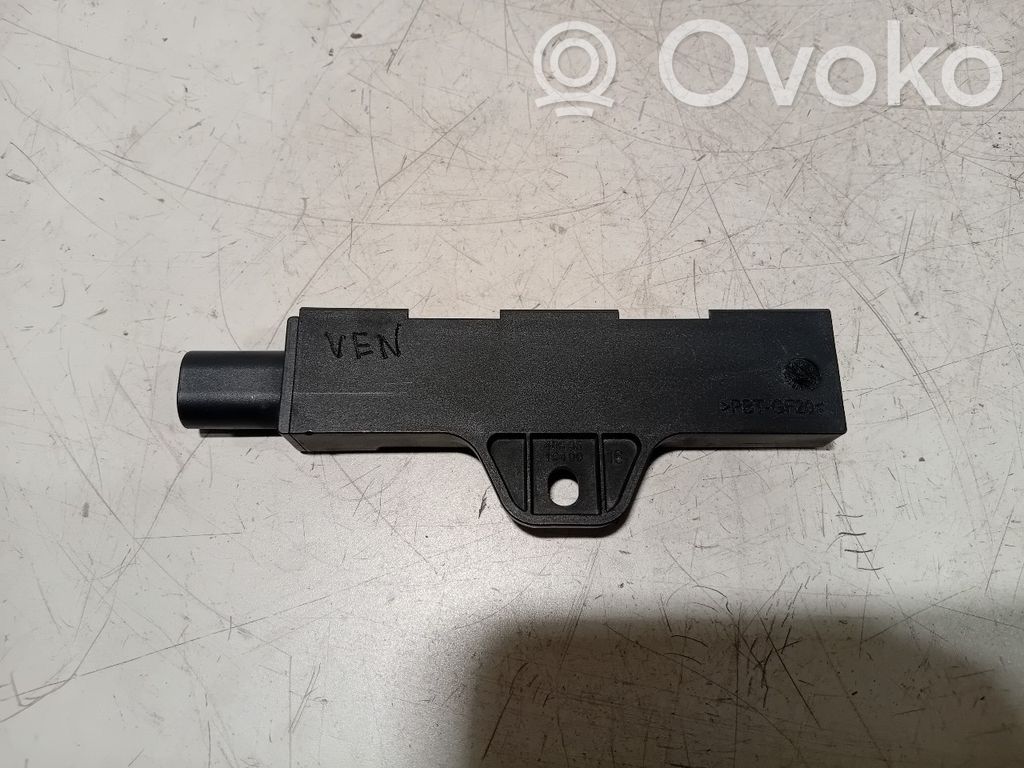 BMW 2 Active Tourer U06 Muut logot/merkinnät 