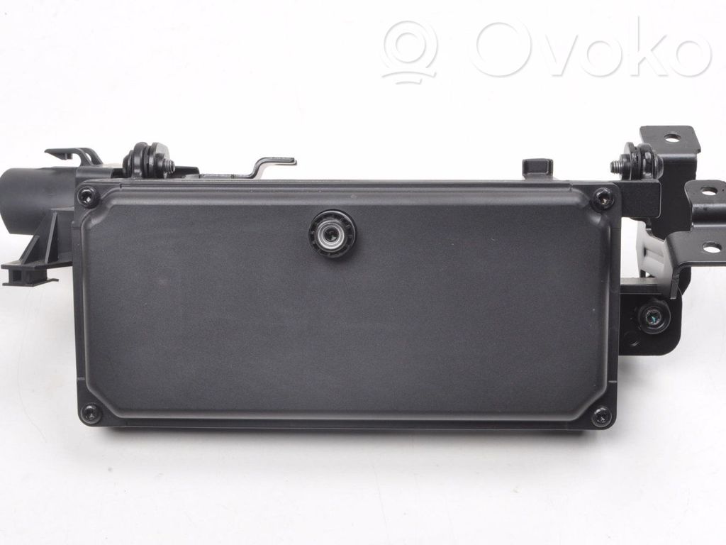 Volvo XC90 Front bumper camera 