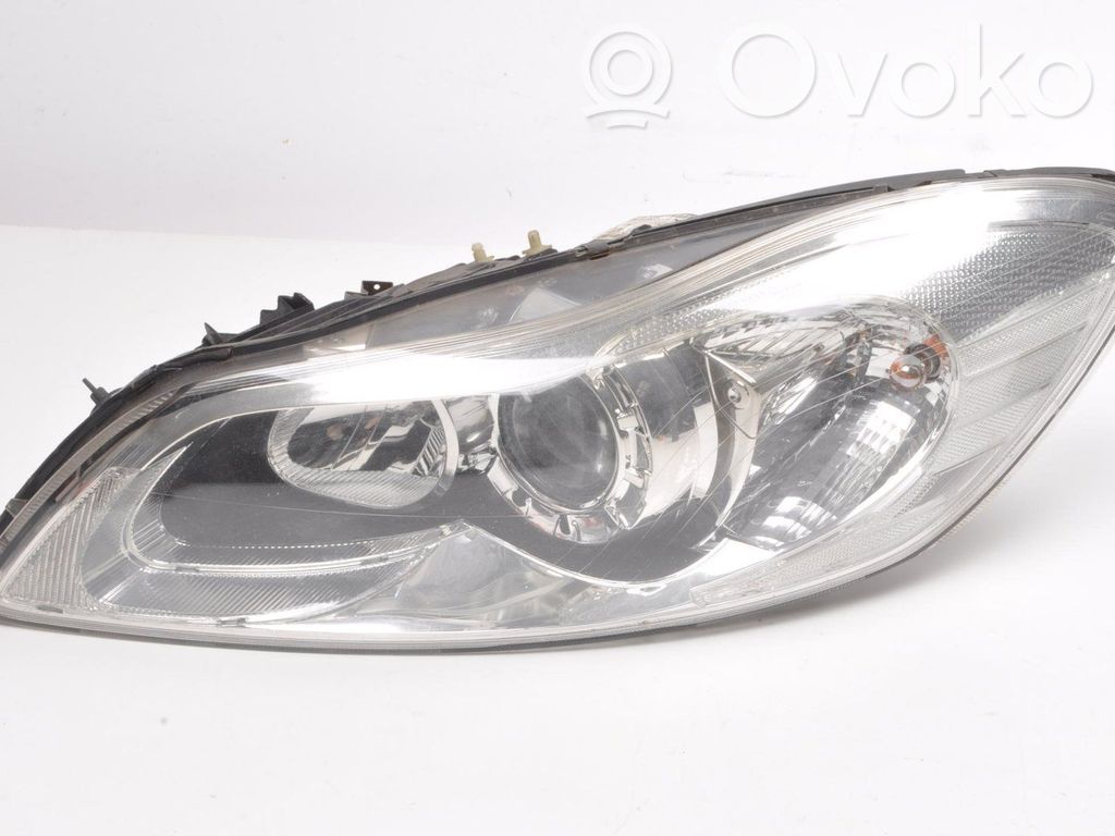 Phare frontale   31299820