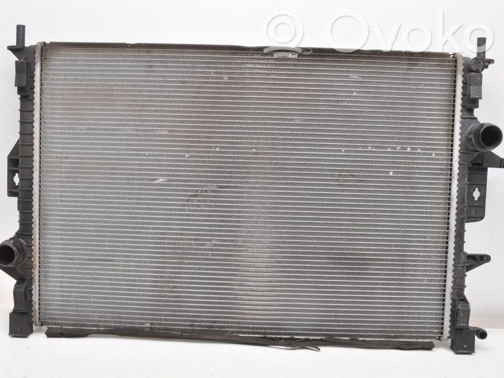Volvo V40 Coolant radiator 