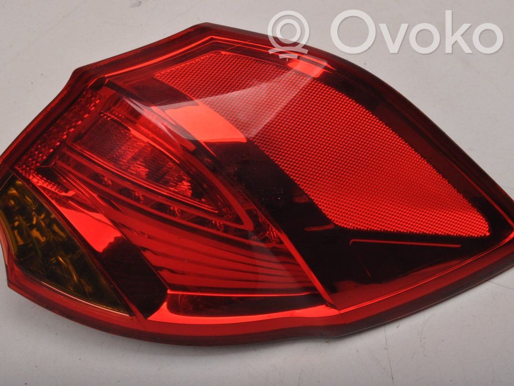 Rear/tail lights   92402A20