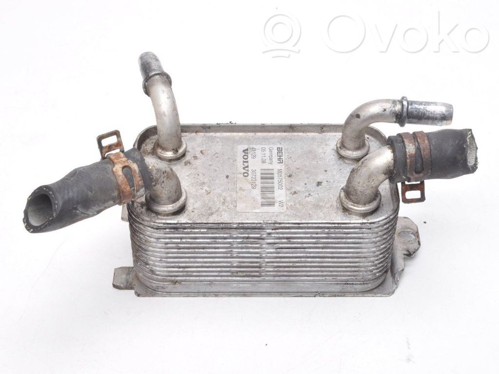 Volvo C30 Engine oil radiator 