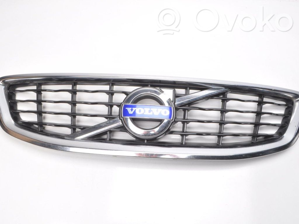 Volvo C70 Etusäleikkö 