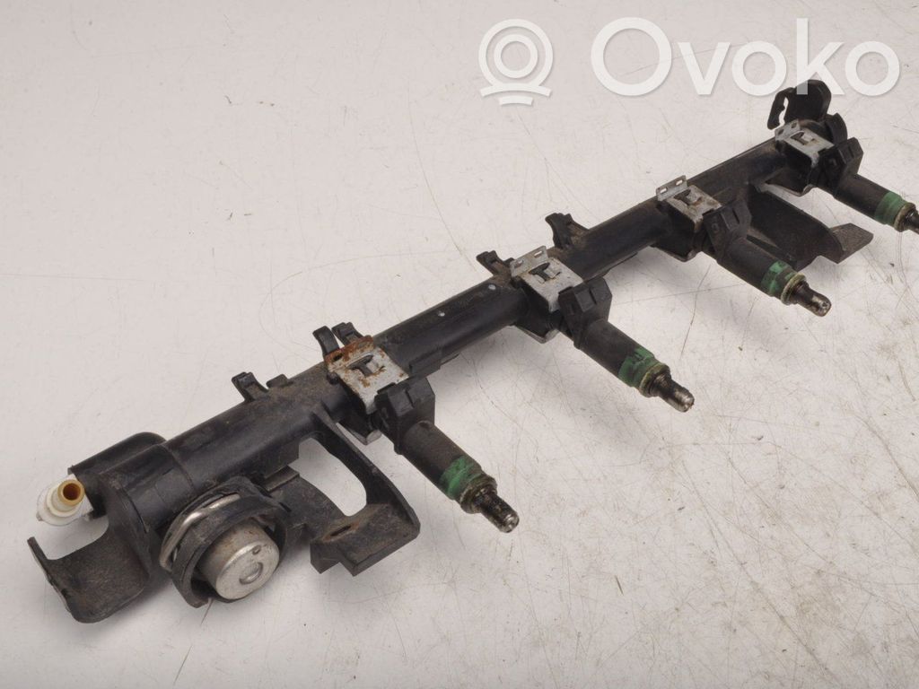 Volvo C30 Polttoainepääputki 