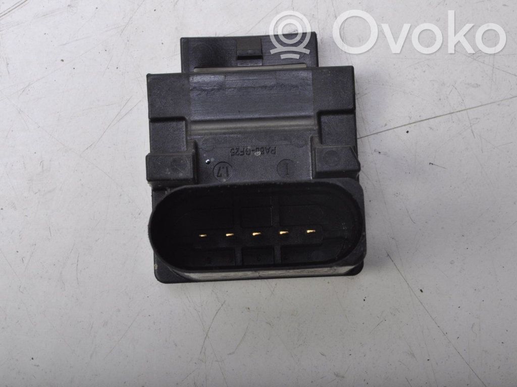 Clutch fluid level sensor   3C0927810D