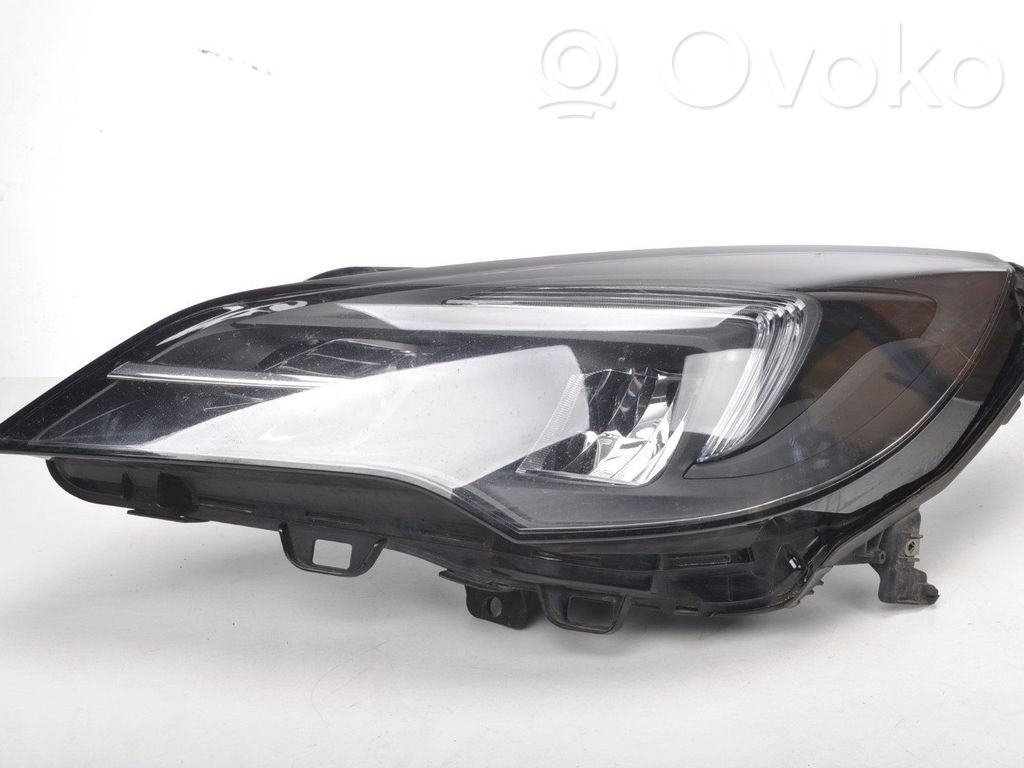Opel Astra K Scheinwerfer 