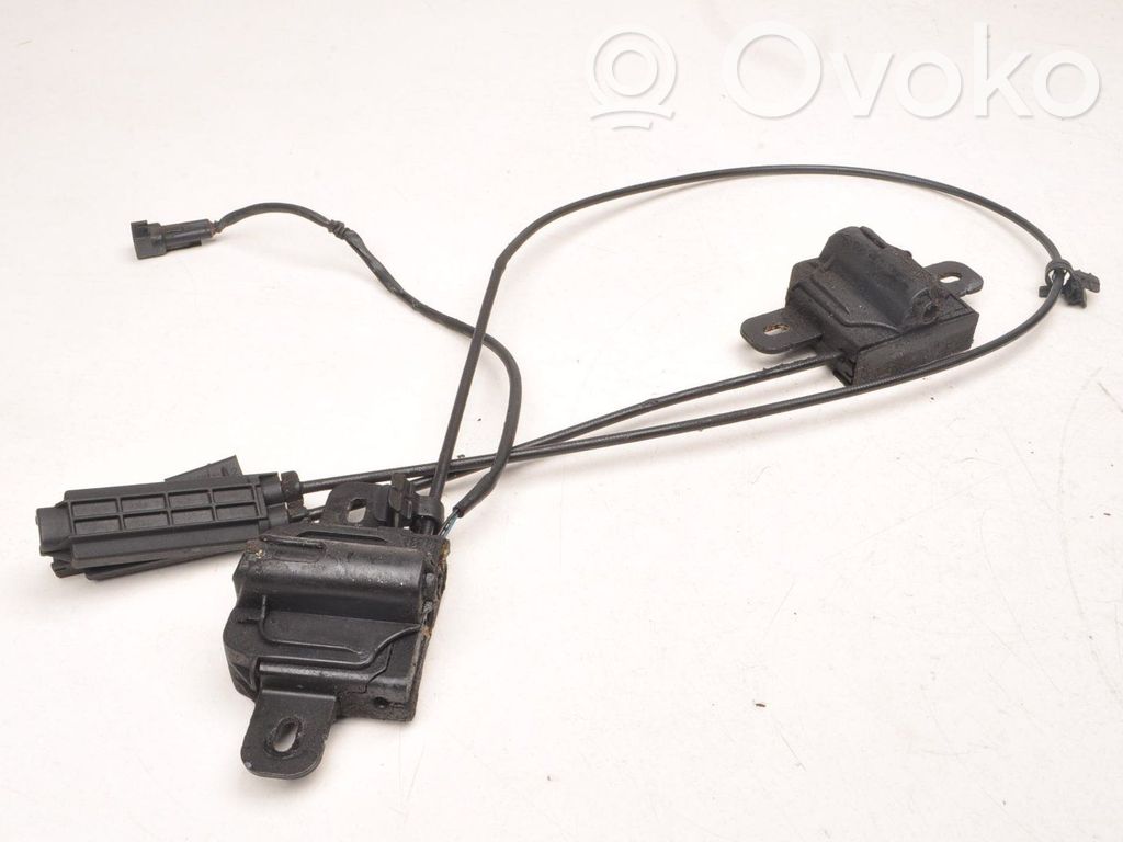 Volvo S60 Engine bonnet/hood lock/catch 