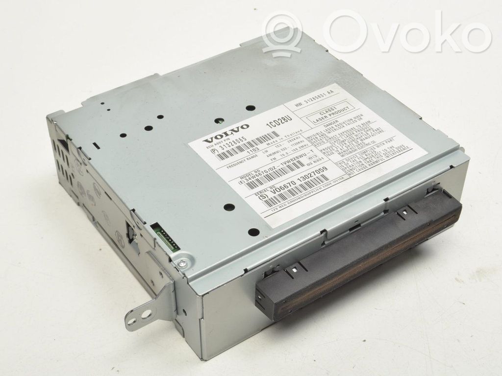 Volvo XC90 Unitate principală radio/CD/DVD/GPS 