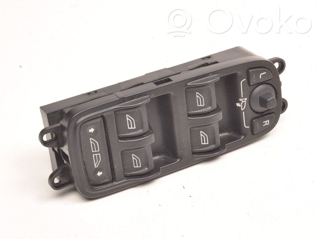 Volvo C70 Quarter vent window switch 