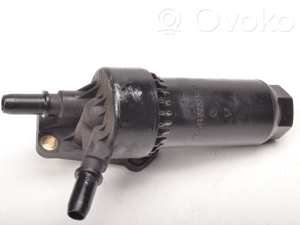 Volvo S40 Mocowanie / uchwyt filtra oleju 