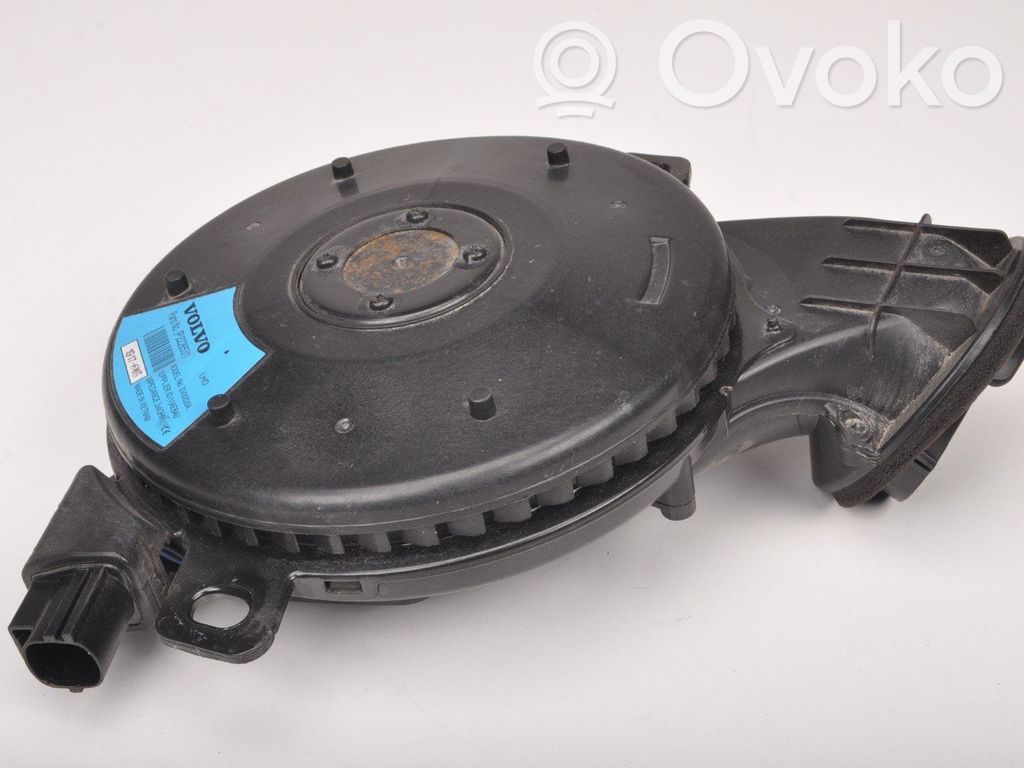 Volvo XC40 Altavoz subwoofer 