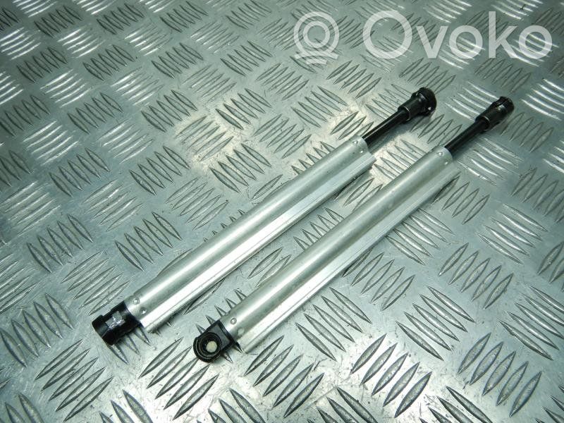 Avattavan katon hydraulipumppu