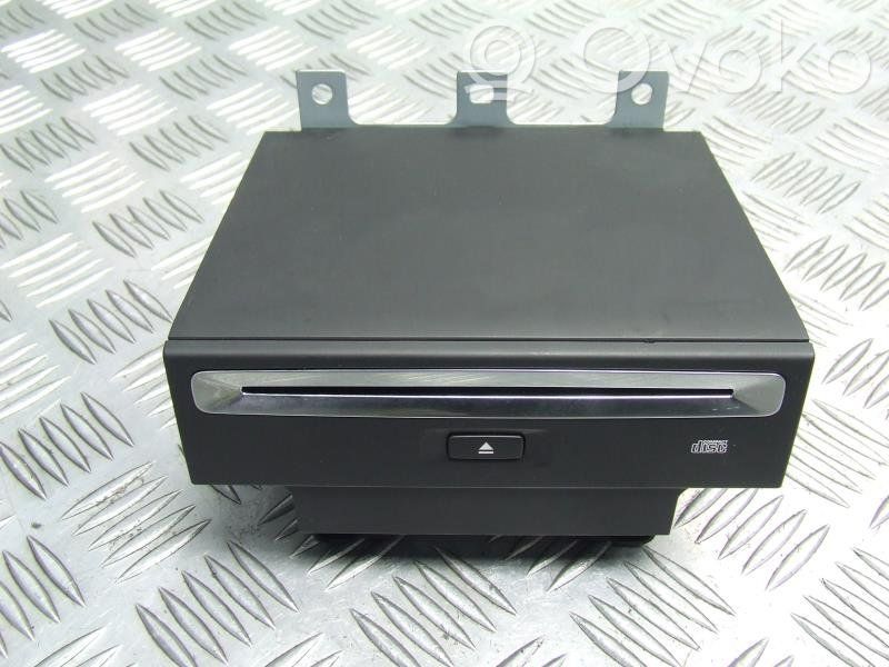 Volvo XC60 Panel / Radioodtwarzacz CD/DVD/GPS 