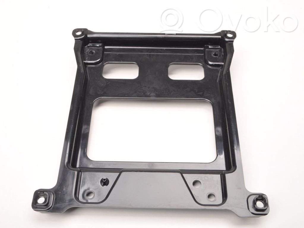 Engine mount bracket   31467495