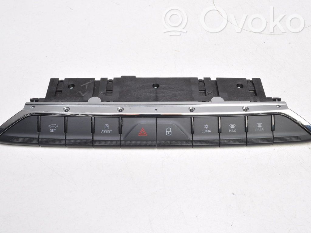 Skoda Octavia Mk4 Unidad de control de la consola central 