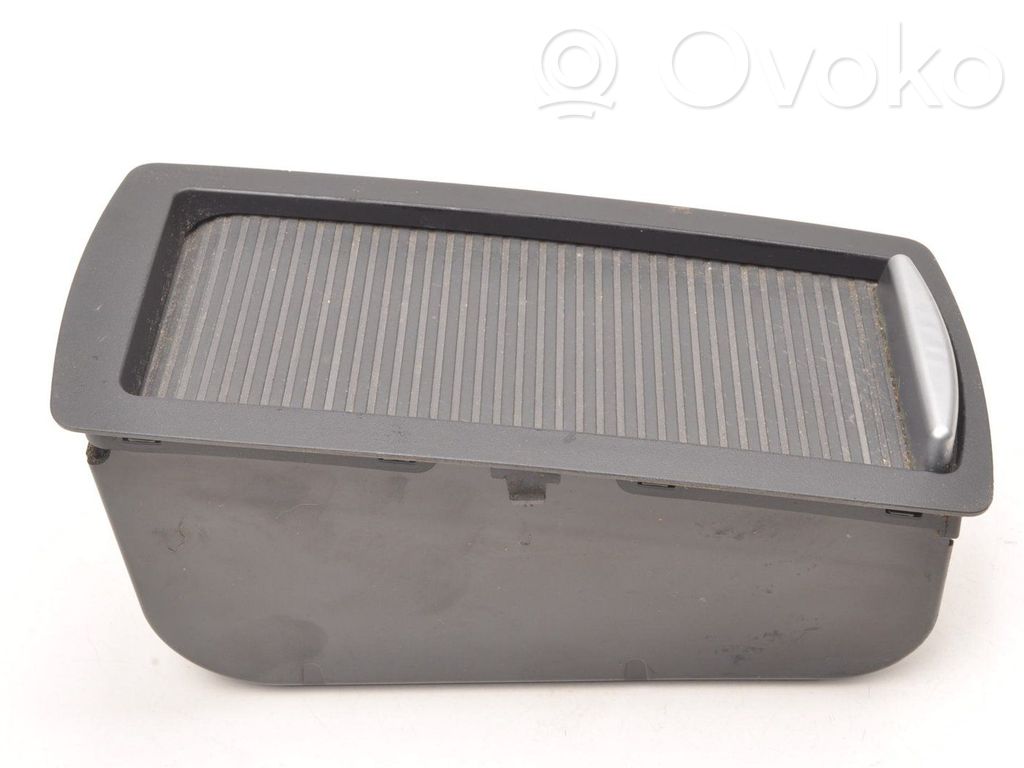 Volvo C70 Cup holder 