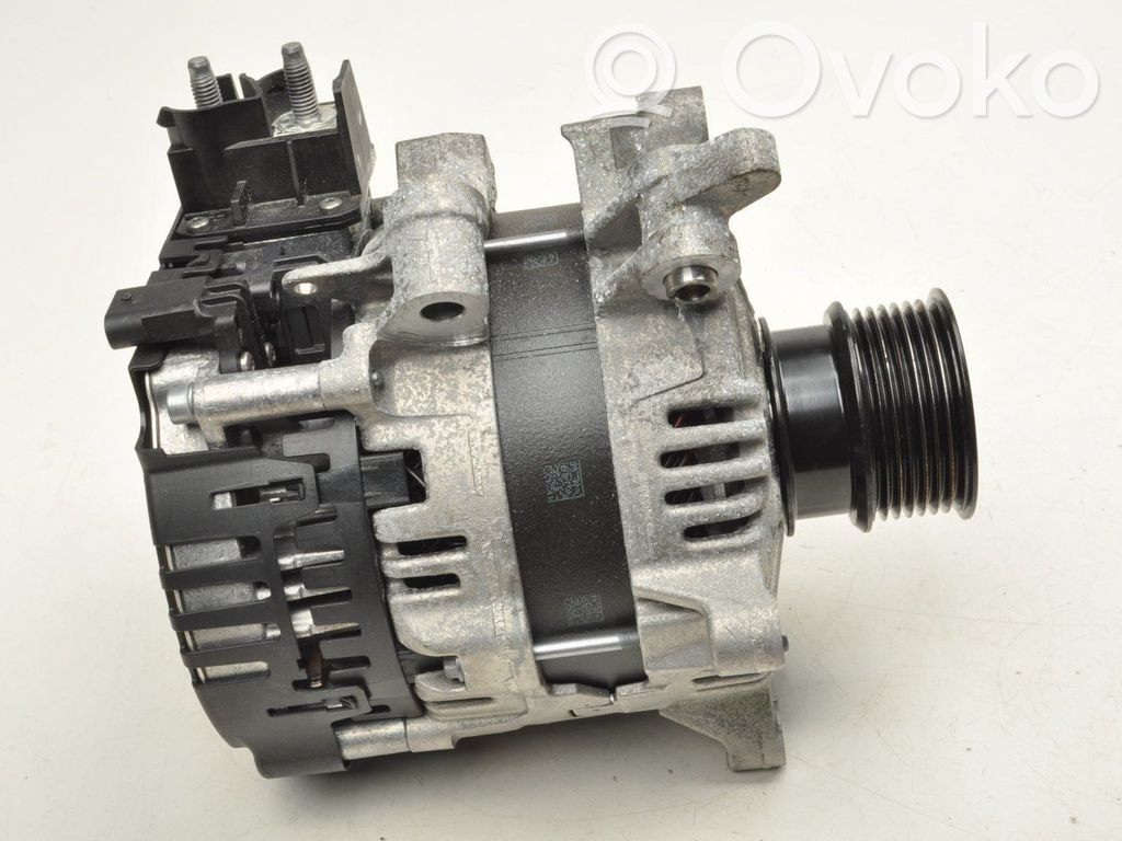 Volvo XC40 Ģenerators 