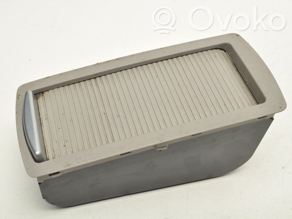 Volvo C70 Cup holder 