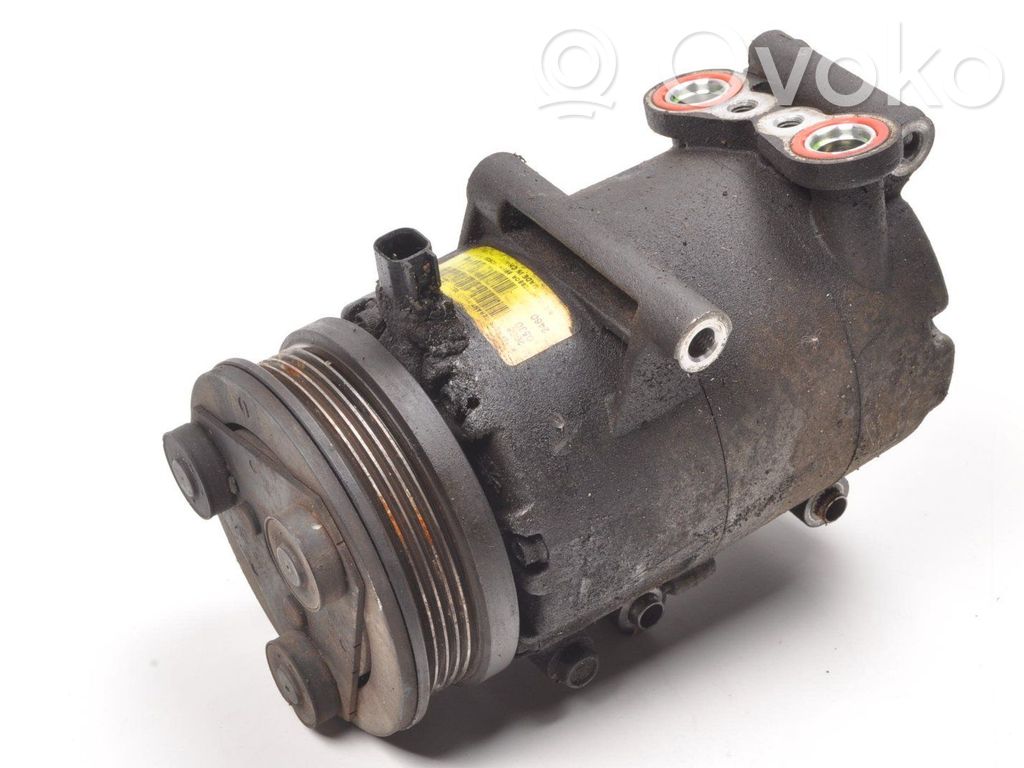 Volvo S40 Air conditioning (A/C) compressor (pump) 