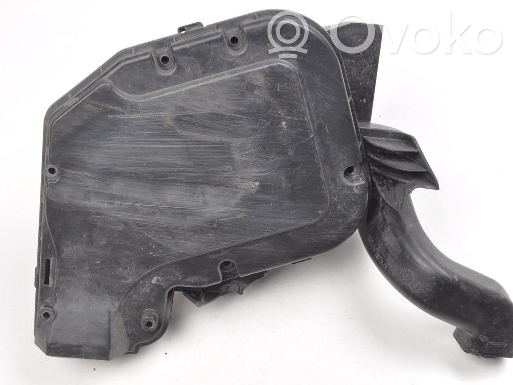Volvo V40 Engine control unit box 