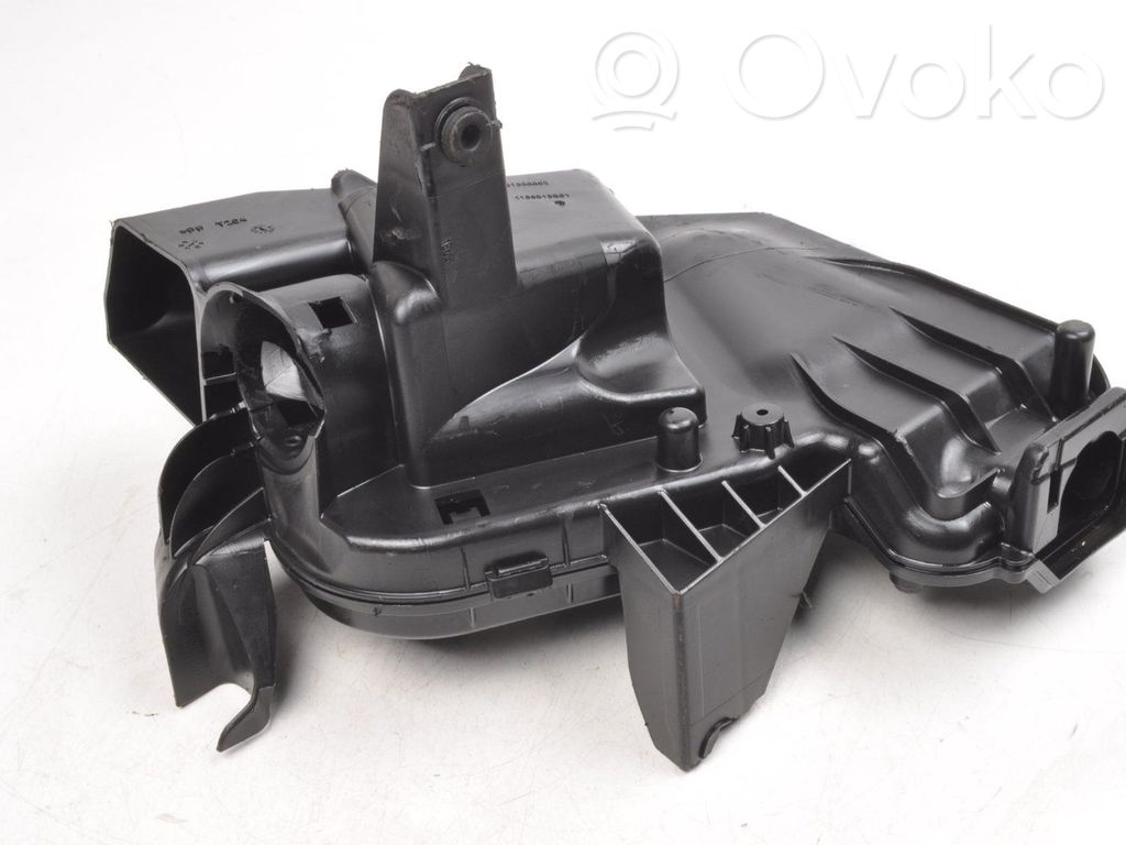 Volvo V40 Engine control unit box 