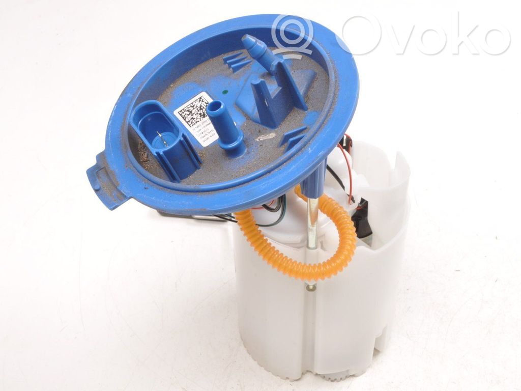 Bomba interna de combustible   5Q0444B,058020001V