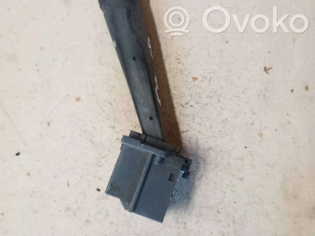 Volvo XC90 Wiper control stalk 