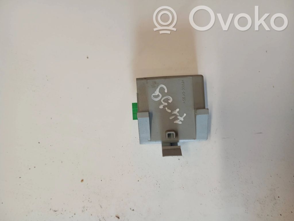 Volvo V70 Alarm control unit/module 