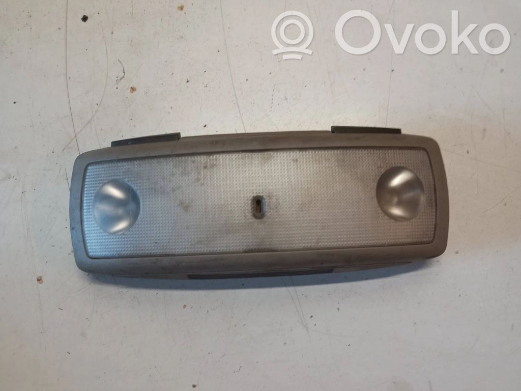Volvo S60 Luz del asiento trasero 