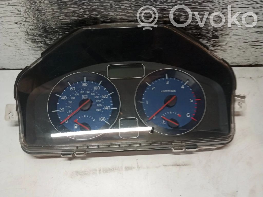 Volvo C30 Speedometer (instrument cluster) 