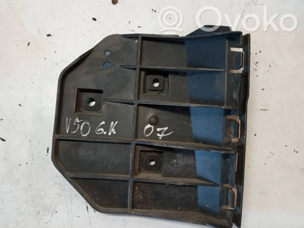 Volvo V50 Galinis laikiklis bamperio 