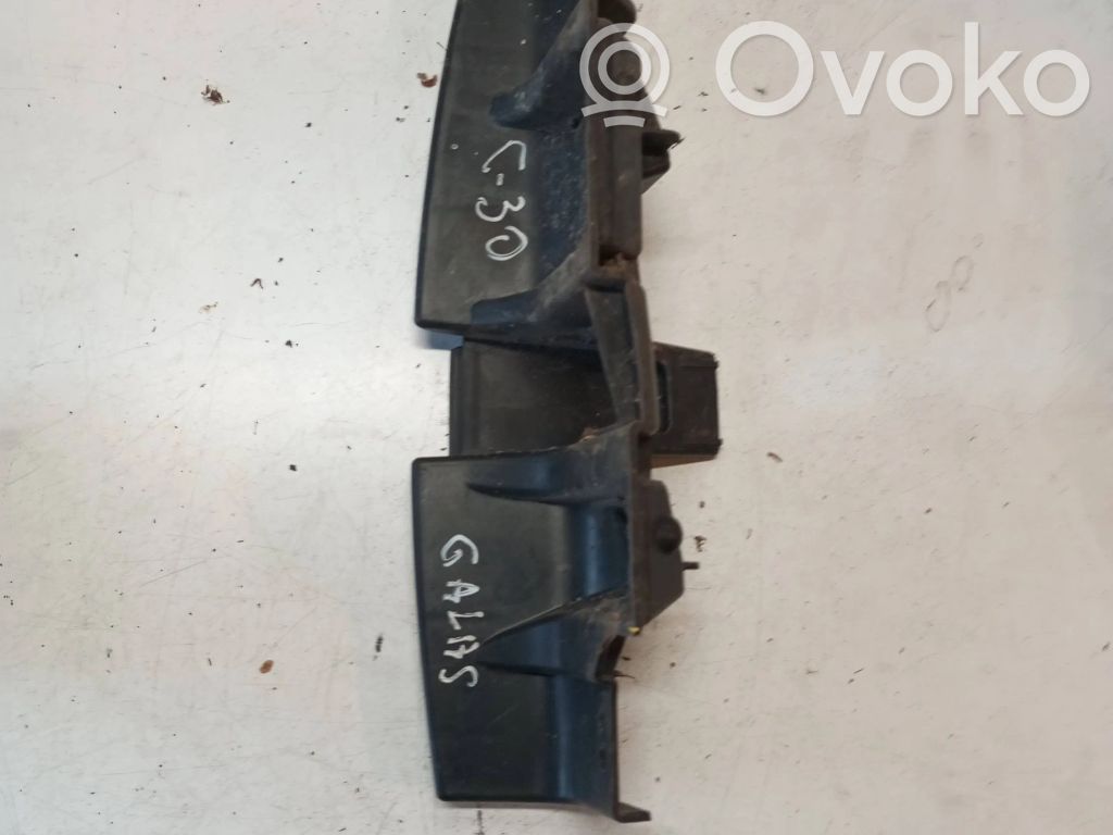 Volvo C30 Soporte de montaje del parachoques trasero 