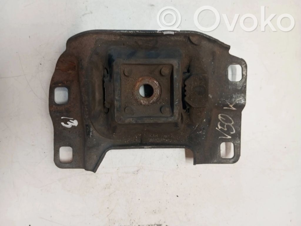 Volvo V50 Engine mount bracket 