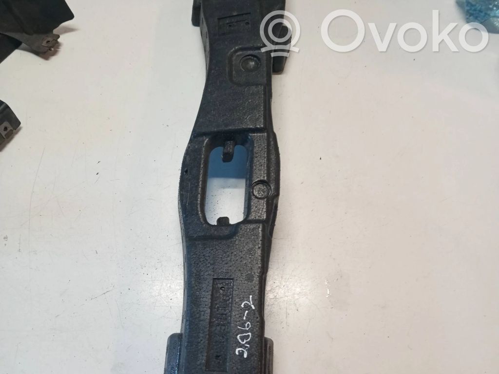 BMW X6 E71 Bampera putuplasta daļa 