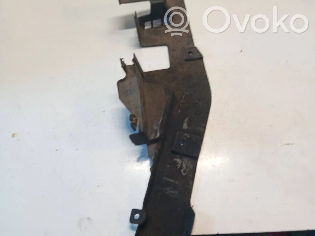 BMW X6 E71 Alustan etusuoja välipohja 