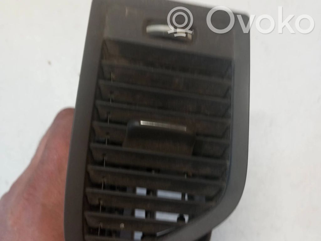 Volvo XC60 Dashboard side air vent grill/cover trim 