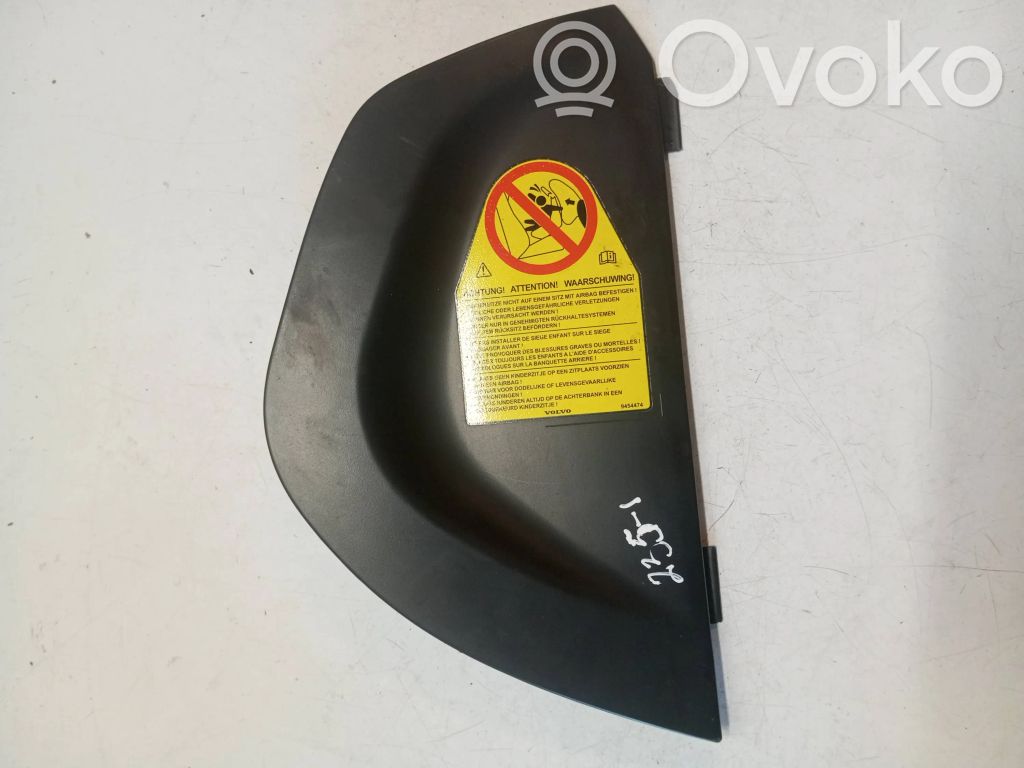 Volvo S60 Boczny element deski rozdzielczej 