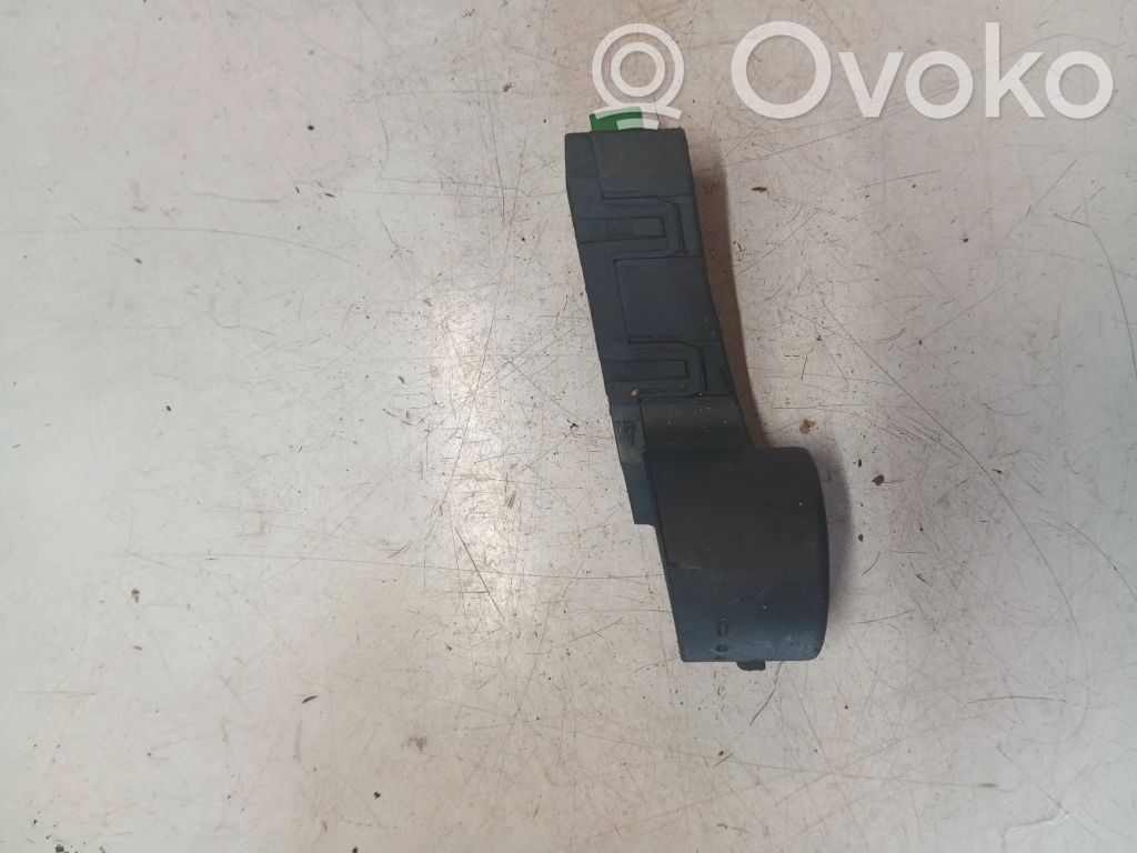 Volvo V70 Užvedimo spynelės kontaktai 