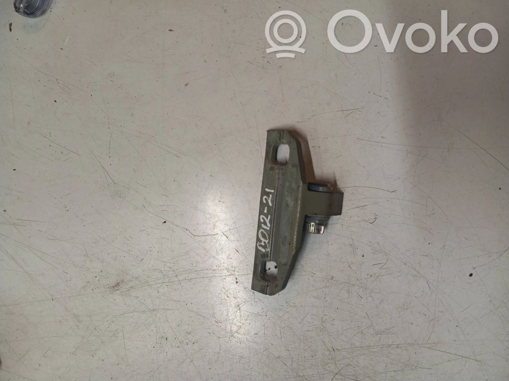 Volvo V50 Cerniera inferiore della portiera posteriore 